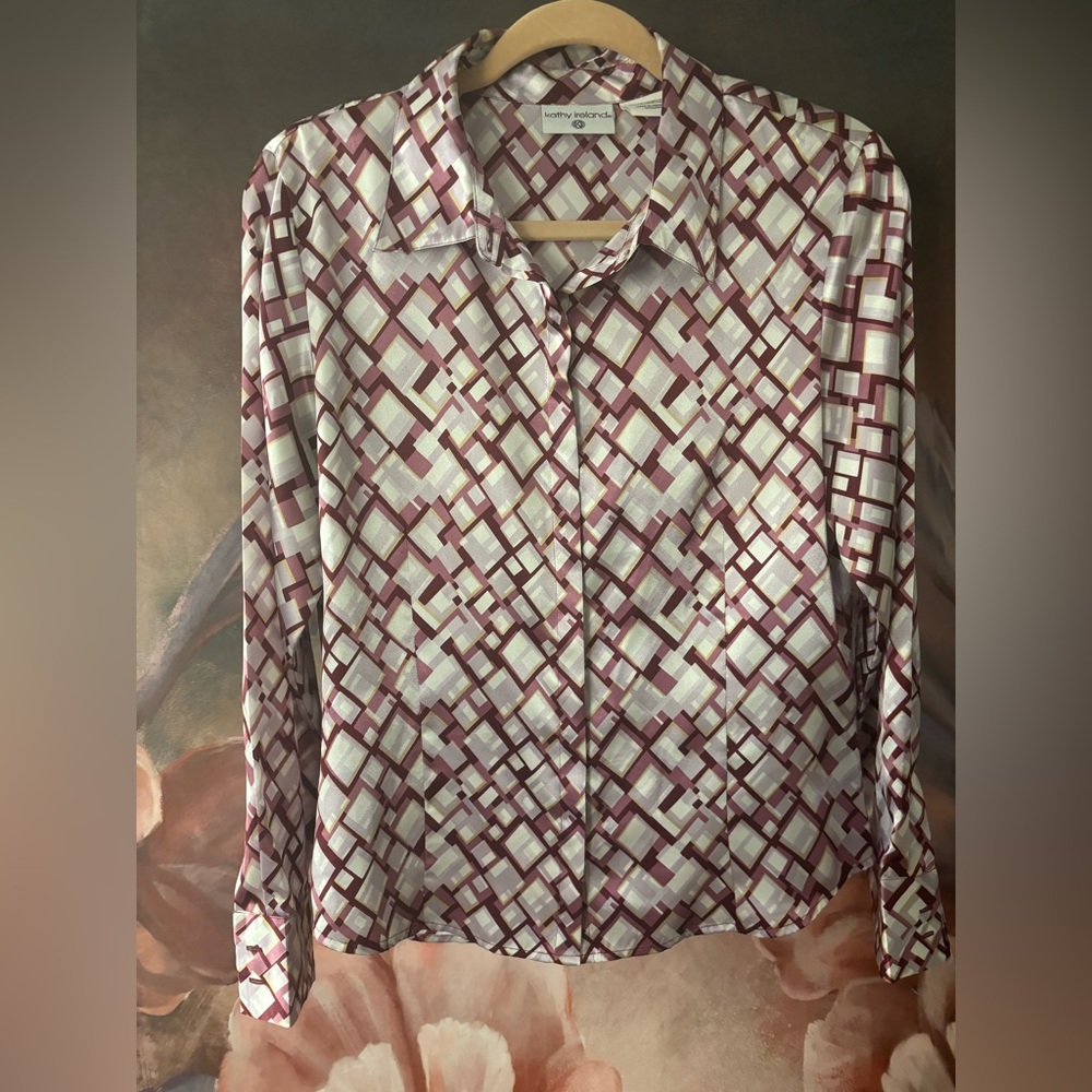 Magenta and Silver Square Pattern Print Kathy Ireland Blouse Size M